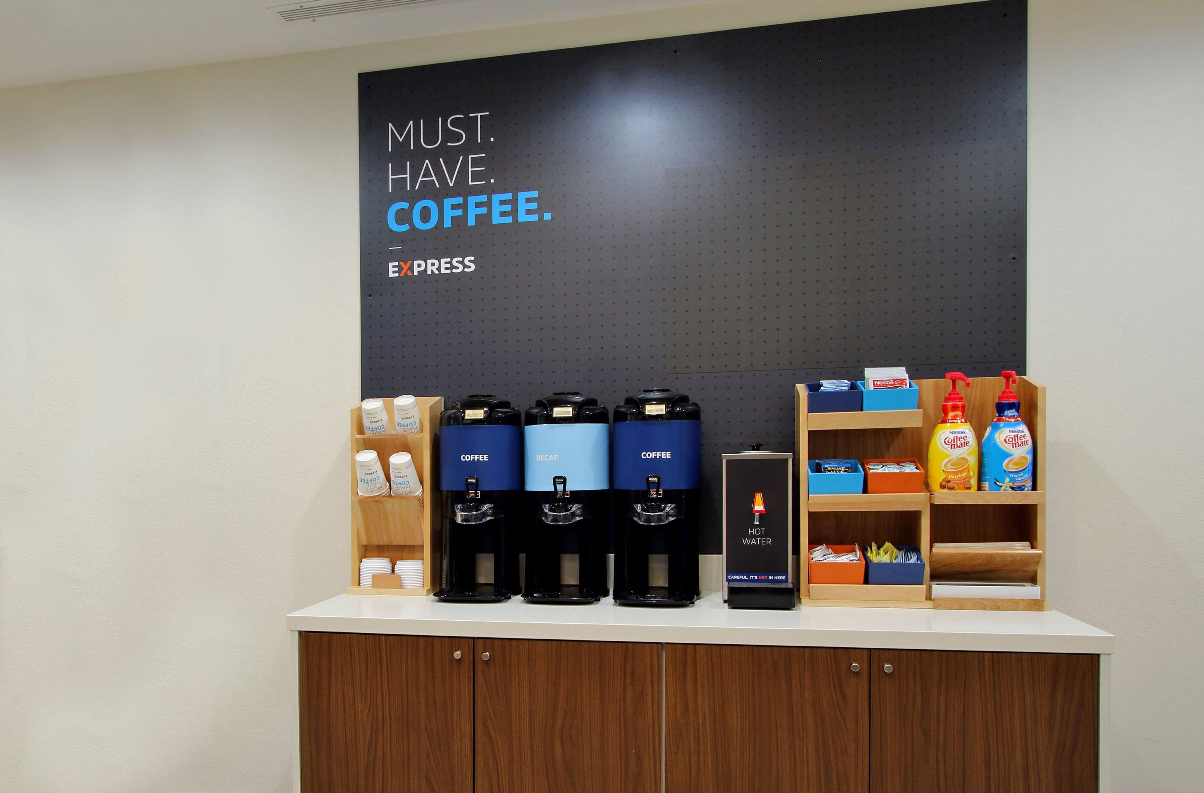Holiday Inn Express Hotel & Suites London By Ihg Exterior foto