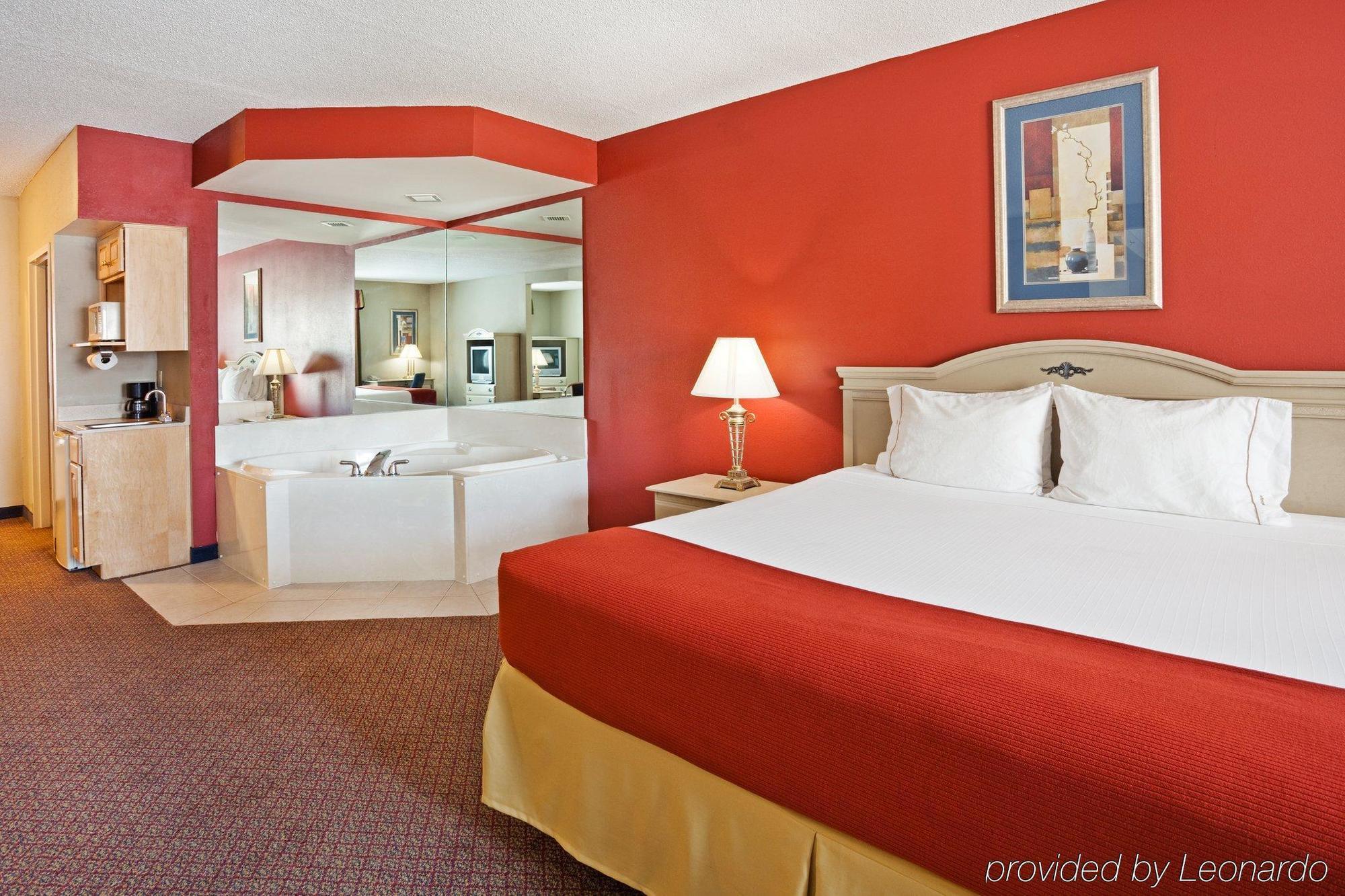 Holiday Inn Express Hotel & Suites London By Ihg Zimmer foto