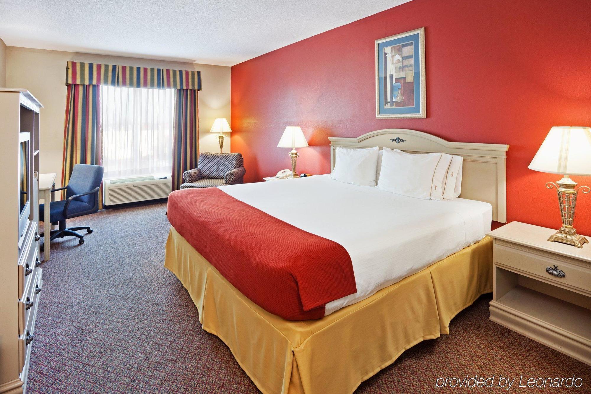 Holiday Inn Express Hotel & Suites London By Ihg Zimmer foto